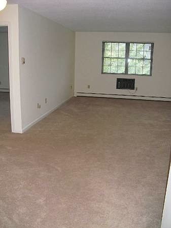 2nd image of 239 Lexington St