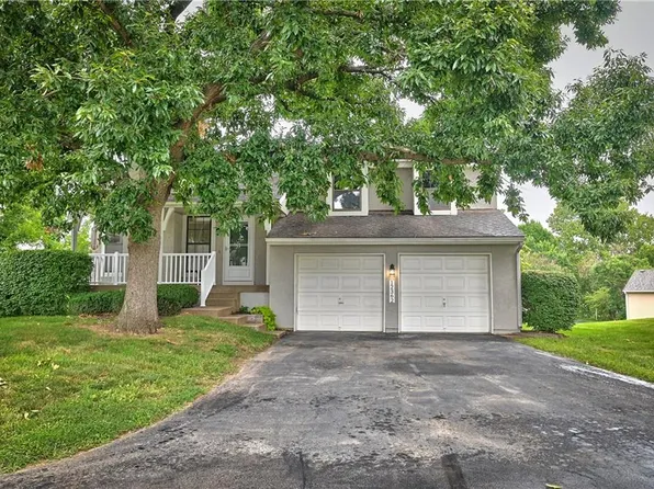 12362 W 107th Ter, Overland Park, KS 66210