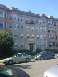 85 Park Dr APT 9, Boston, MA, 02215