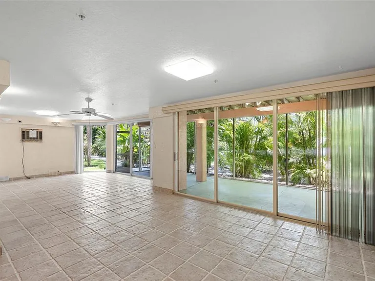 3954 Hamilton Club Cir #14 — Photo 43