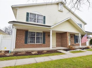 123 Dessie Hts, West Henrietta, NY 14586