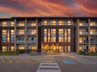 25 Kay Cres #311, Guelph, ON N1L0P2