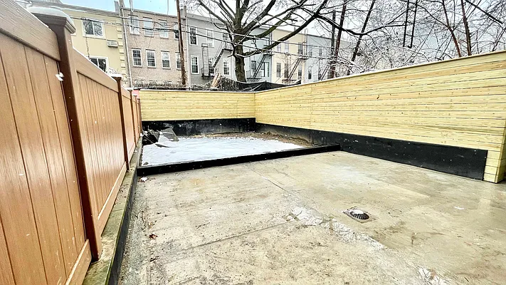 Rented by BRECO ADVISORS LLC | media 13