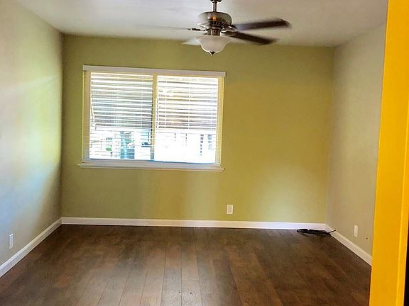 3rd image of 2415 T St APT 05