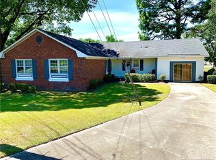 5426 Osage Ct, Fayetteville, NC 28303