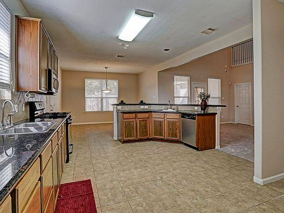 5th image of 13106 Naples Ln