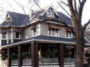1263 SW Fillmore St, Topeka, KS 66604