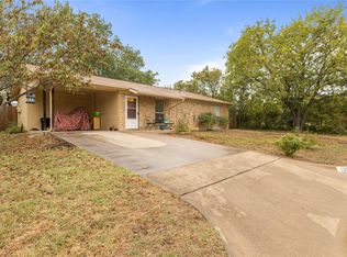 1209 Tremont St, Weatherford, TX 76086