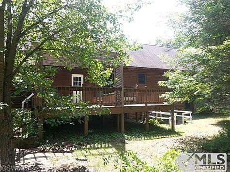 2nd image of 16307 Lake Michigan Dr