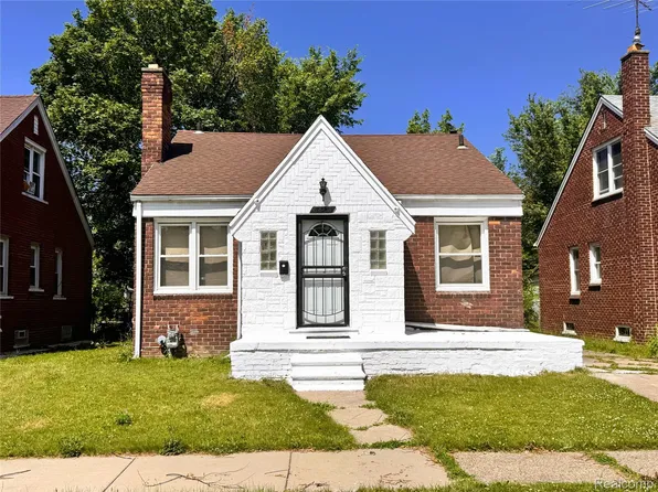 8835 Whitcomb St, Detroit, MI 48228