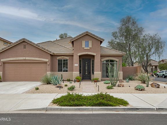 2nd image of 2221 W CALLE DE LAS ESTRELLA Way