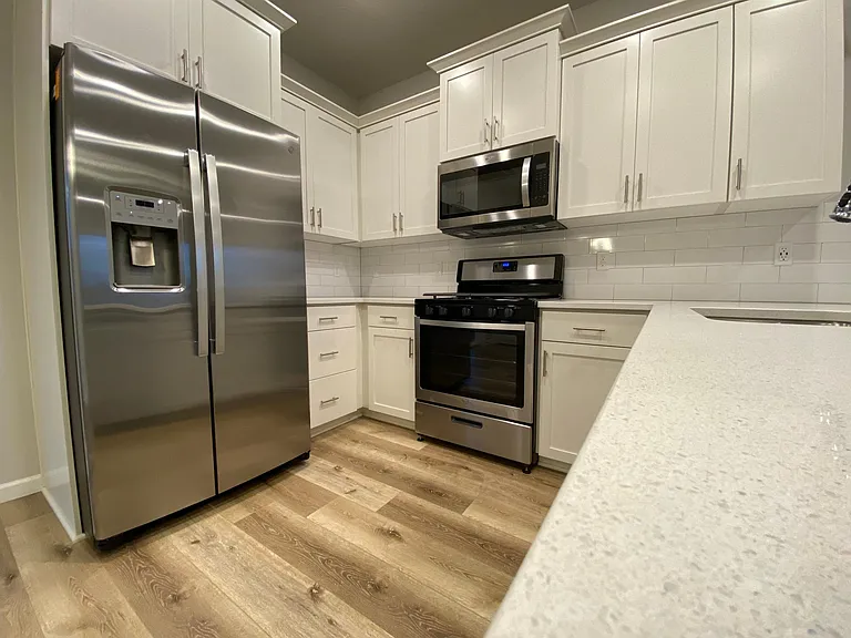 7200 Cheryl Ct — Photo 4