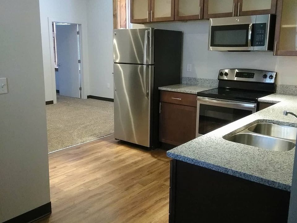 1st image of 401 S 2nd St APT B101