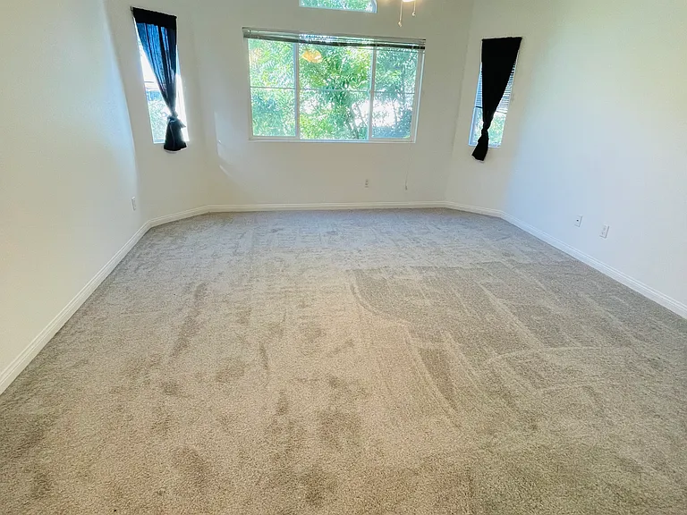 1918 Kelly Ave #5 — Photo 8