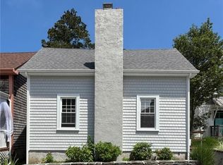 32 McAllister St, Newport, RI 02840