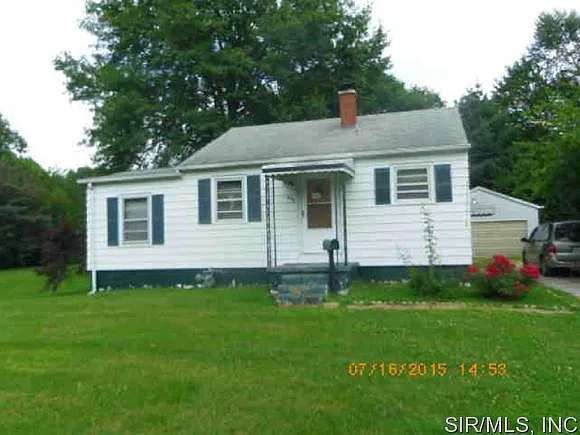 642 N 39th St photo 1