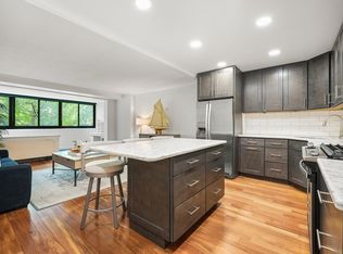 2 Hawthorne Pl APT 3F, Boston, MA 02114