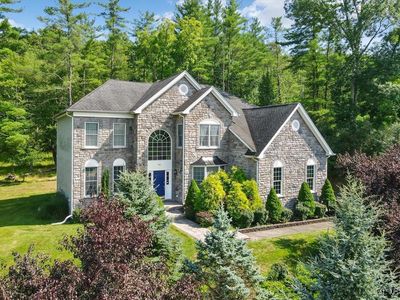 512 Fairway Ln, East Stroudsburg, PA, 18302