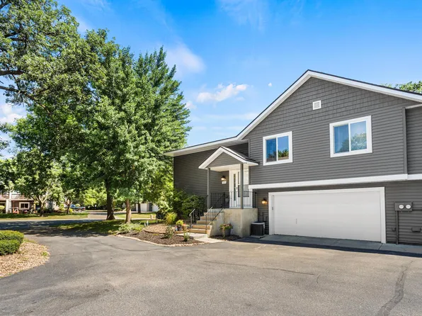 1874 113th Ln NW, Coon Rapids, MN 55433