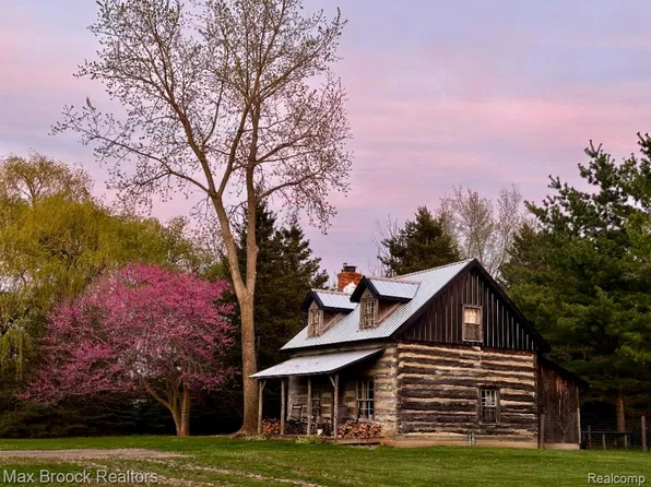 7692 Rossman Rd, Kingston, MI 48741