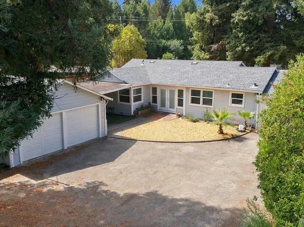 7853 Apple Blossom Lane, Sebastopol, CA 95472