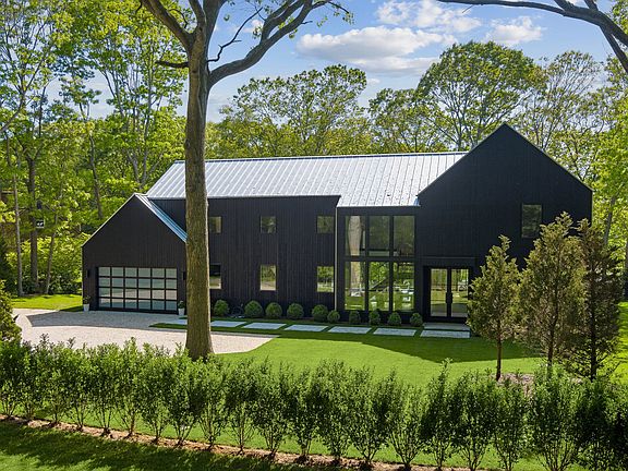 5th image of 67 Laurel Ln
