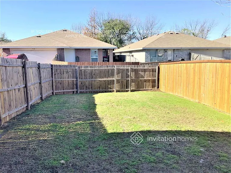 717 Duke Dr — Photo 19