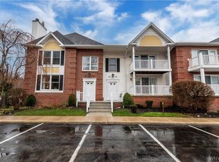 980 Hopkins Rd APT B, Williamsville, NY 14221