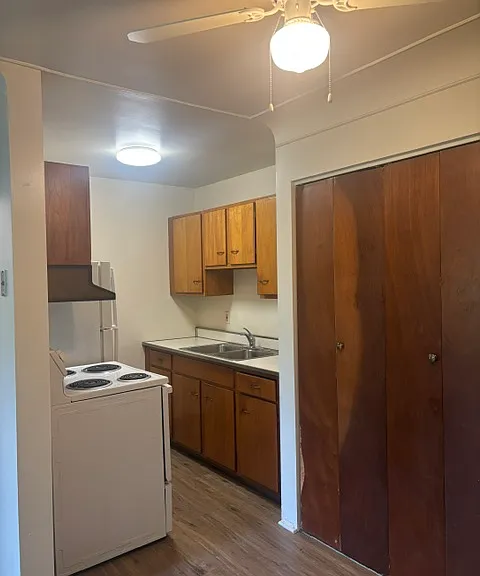 22 E Ross Ave #10 — Photo 4
