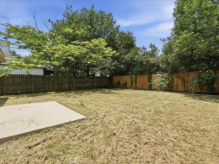 11412 Robert Wooding Dr — Photo 21