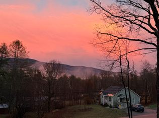 149 Melendy Hill Rd, South Londonderry, VT 05155