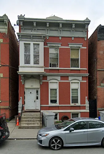 297 8th St #3 Photo 1