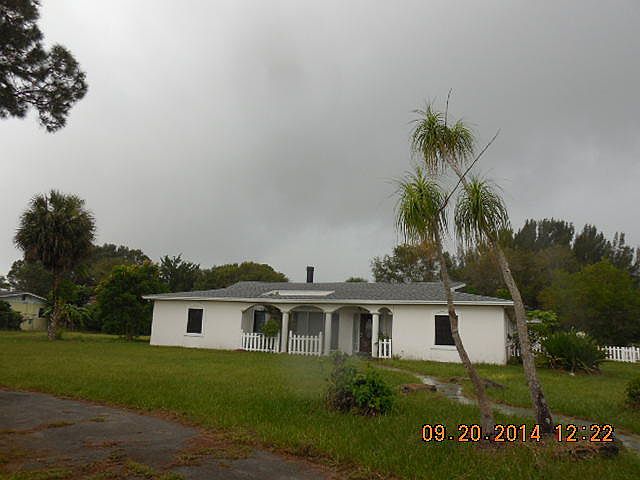 1st image of 3021 Fairway Dr