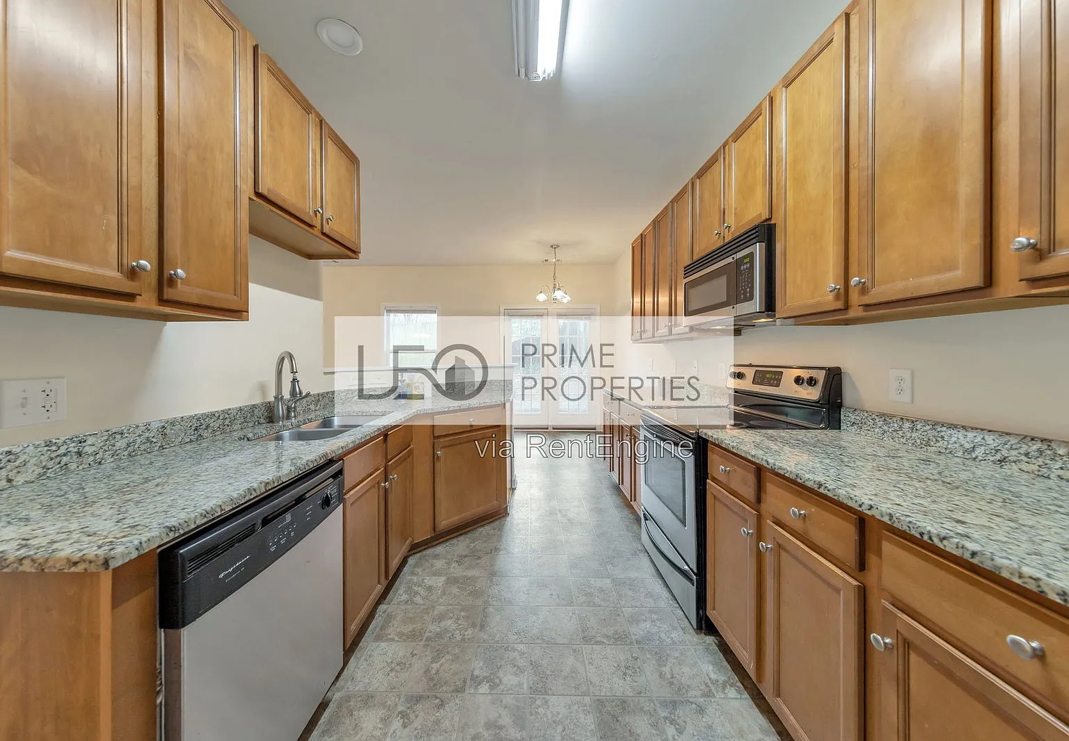 2 bed, 2.5 bath, 1550 sqft, $1,799 — Photo 4