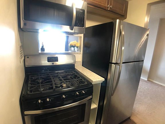 4th image of 118 Monroe St APT 1203
