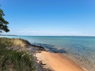 1098 Creswell Ln, Kewadin, MI 49648