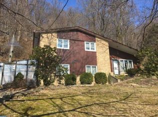 212 W Neversink Rd, Reading, PA 19606