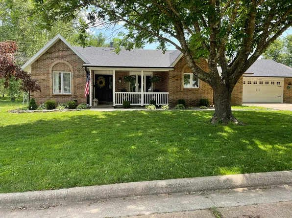 1010 E Colgate Street, Bolivar, MO 65613