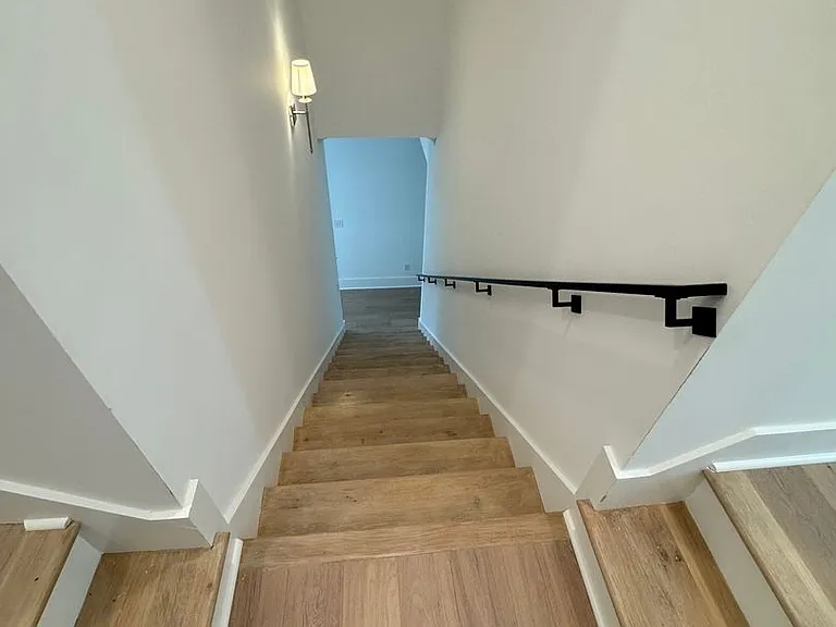 806 Lilla Ln — Photo 4