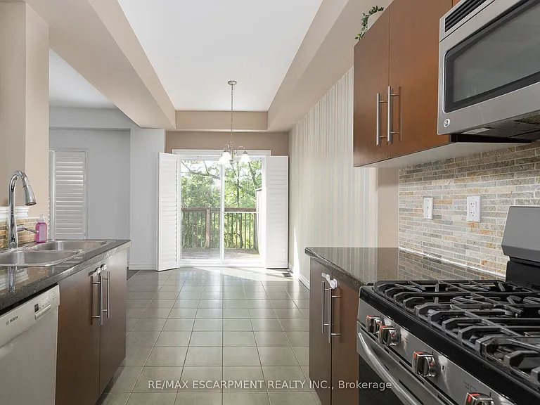 84 Myers Ln — Photo 8