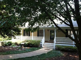 796 Jefferson Dr, Palmyra, VA 22963