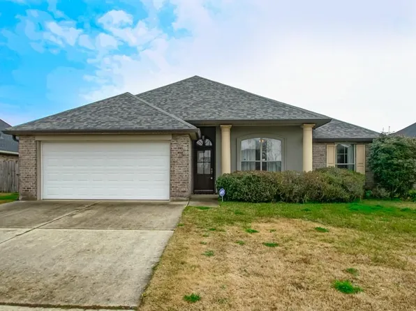 218 W Pin Oak Dr, Saint Rose, LA 70087