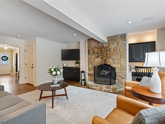 5th image of 2795 Stonebridge Ct