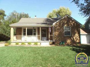 326 SW Hillside Ave, Topeka, KS 66611