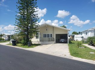 118 W Saint Johns Way, Apollo Beach, FL 33572