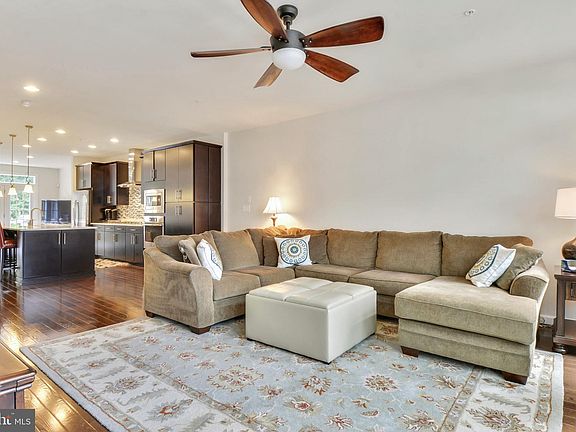 4th image of 2505 Rolling Forest Dr