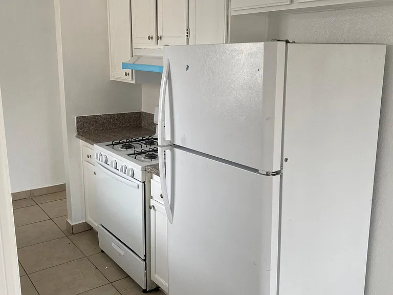 15236 Nordhoff St #108 — Photo 7