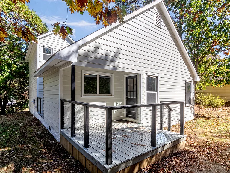 460 Dickens Dr — Photo 21