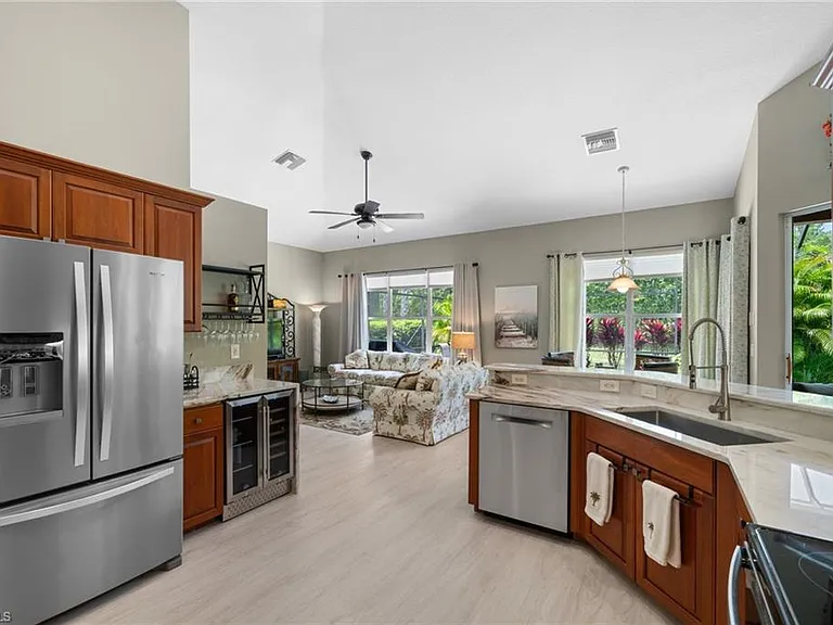 8888 Mustang Island Cir — Photo 29