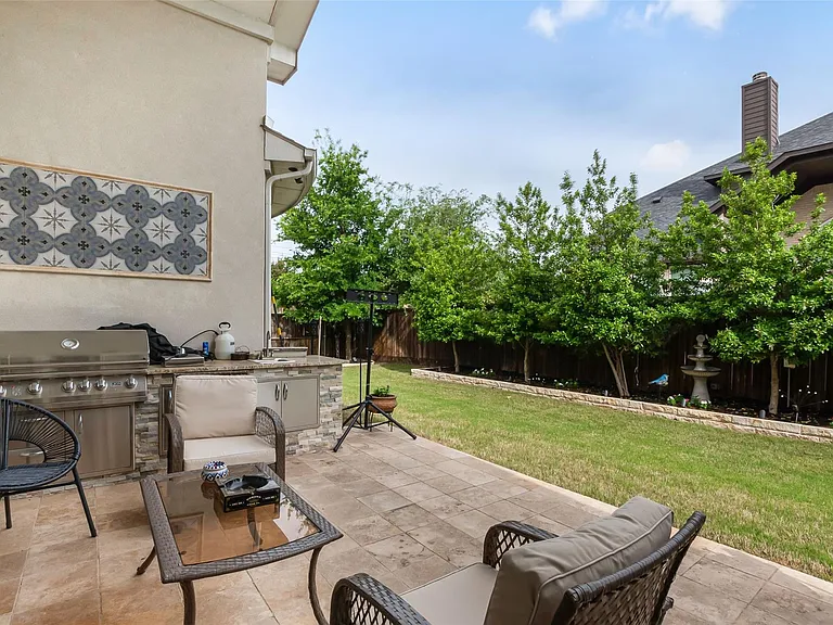 12818 Caterpillar Dr — Photo 30